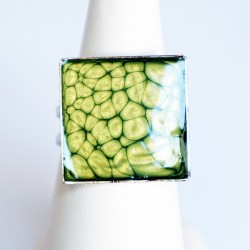Green scale-look ring