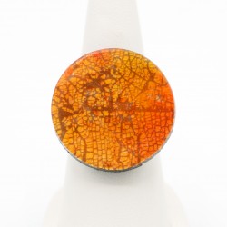 Cracked orange ring