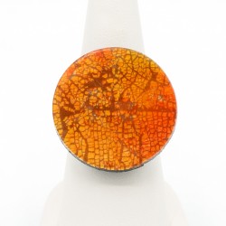 Cracked orange ring