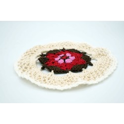 copy of Round doily in marron, beige, pink and blue