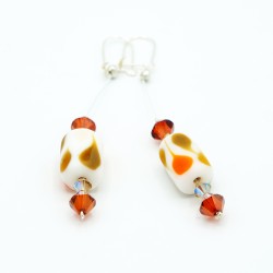 Boucles d'oreilles fantaisie blanc, orange et marron